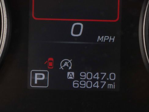 Used 2024 Subaru Outback Premium AWD/4WD image 16