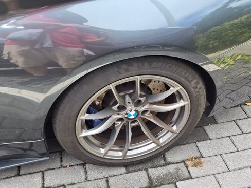 Used 2018 BMW M4 Coupe RWD image 21