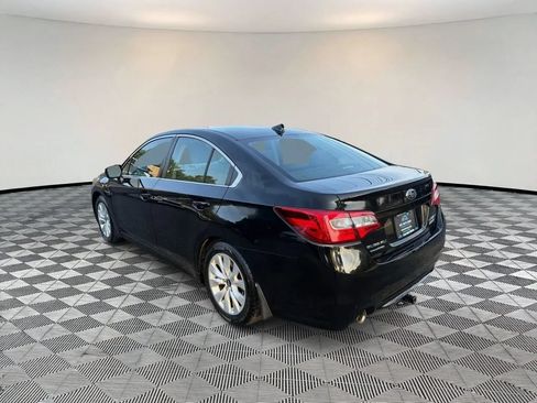 Used 2017 Subaru Legacy 2.5i Premium w/ Moonroof Package AWD/4WD image 5