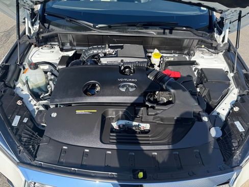 Used 2025 INFINITI QX55 Essential image 9