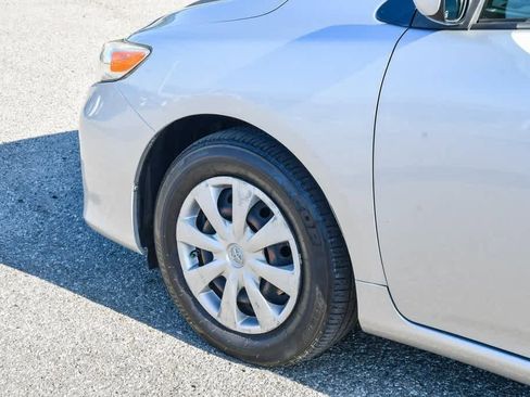 Used 2011 Toyota Corolla LE image 11