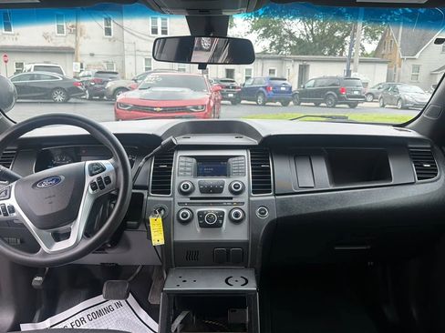 Used 2018 Ford Taurus Police Interceptor FWD image 12