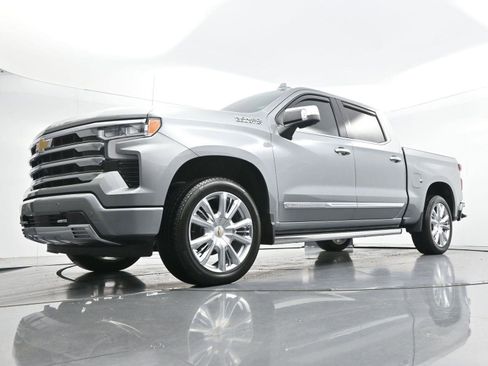 Used 2026 Chevrolet Silverado 1500 High Country AWD/4WD image 47