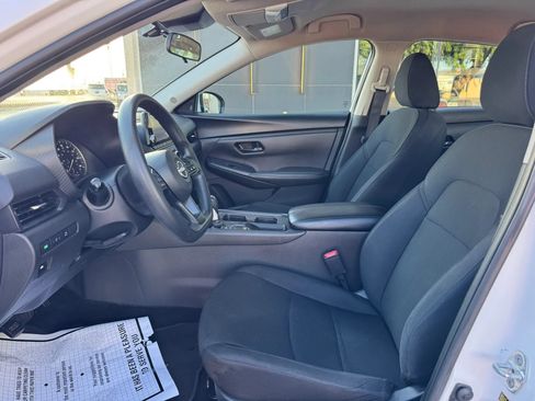 Used 2024 Nissan Sentra S FWD image 14