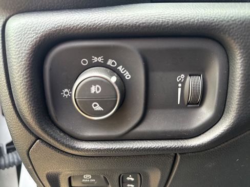 Used 2022 RAM 1500 Big Horn image 24