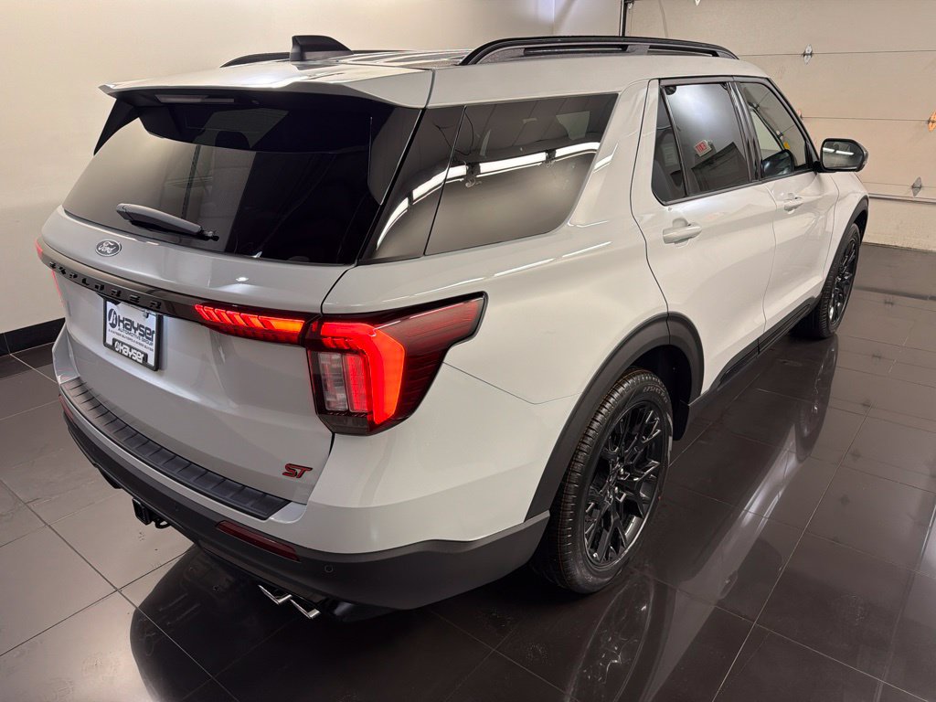New 2027 Ford Explorer ST w/ Sun And Sound Package AWD/4WD image 6