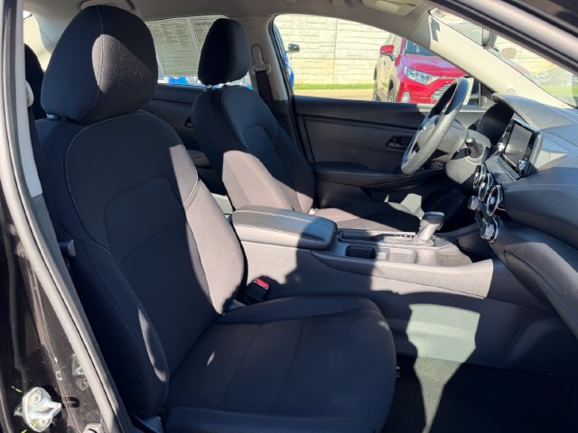 Used 2024 Nissan Sentra S FWD image 30