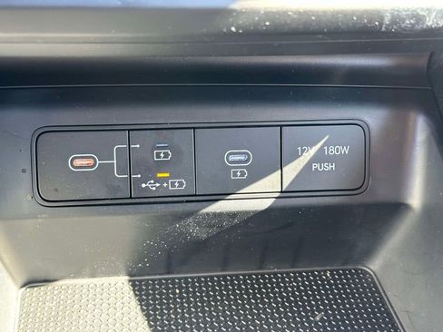 Certified 2026 Hyundai Tucson SE image 23