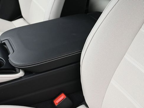Certified 2026 Porsche Panamera image 20