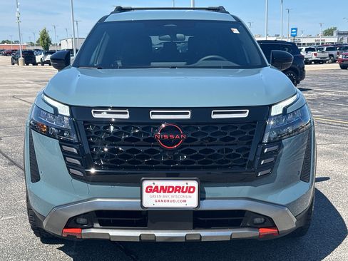 New 2026 Nissan Pathfinder Rock Creek AWD/4WD image 3