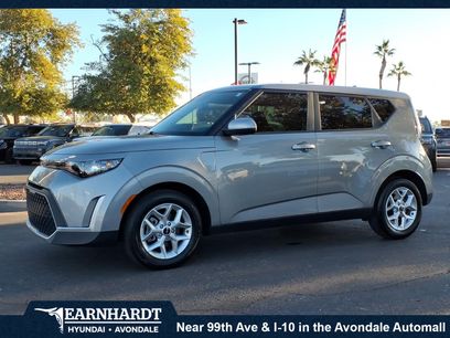 Used 2023 Kia Soul LX w/ Option Group 015