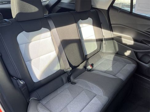 Certified 2024 Chevrolet Trax LS w/ LS Convenience Package image 24