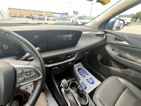 Used 2025 Buick Encore GX Sport Touring w/ Comfort Package FWD image 24
