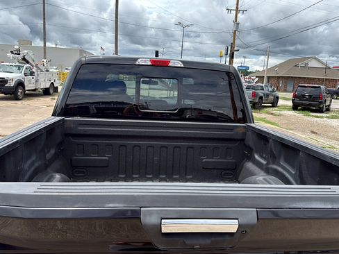 Used 2019 Ford F150 XLT w/ Equipment Group 302A Luxury AWD/4WD image 29
