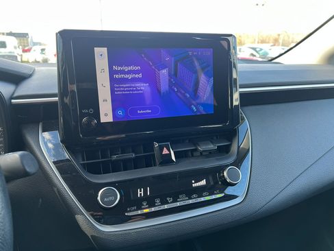 Used 2024 Toyota Corolla LE image 17