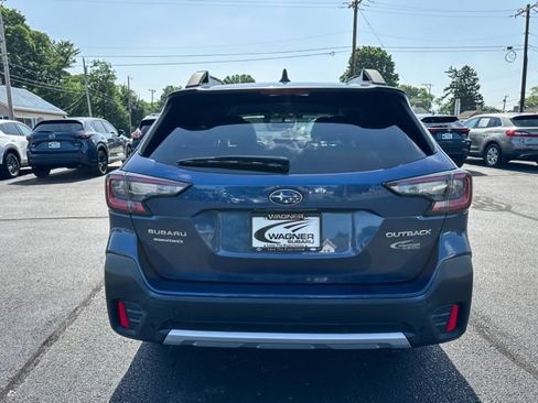 Used 2022 Subaru Outback Limited AWD/4WD image 7