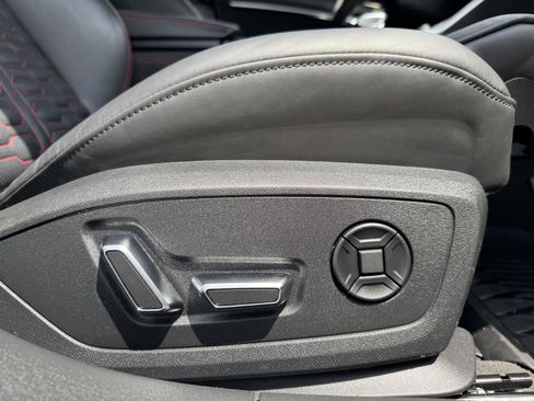 Used 2022 Audi RS 7 Sportback image 32