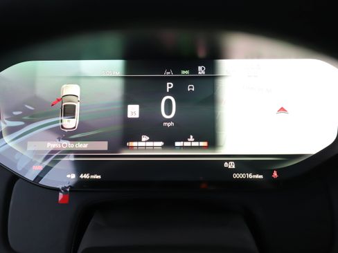 New 2026 Land Rover Range Rover Long Wheelbase SE image 23