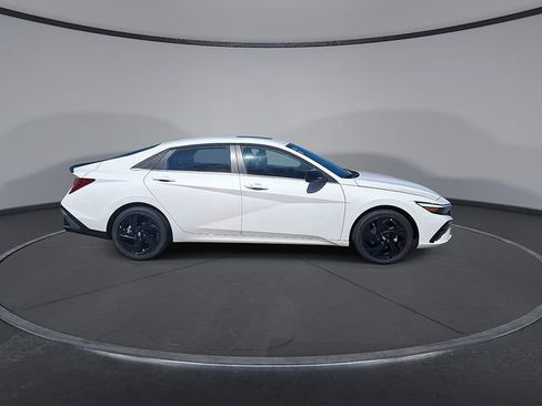 New 2026 Hyundai Elantra SEL Sport Premium FWD image 10