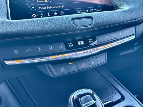 Used 2022 Cadillac XT4 Sport w/ Enhanced Visibility Package FWD image 20