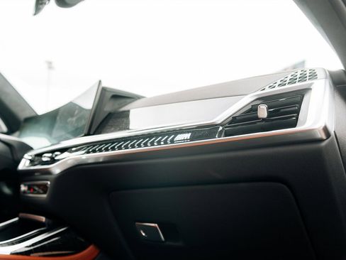 Used 2026 BMW X7 M60i image 59