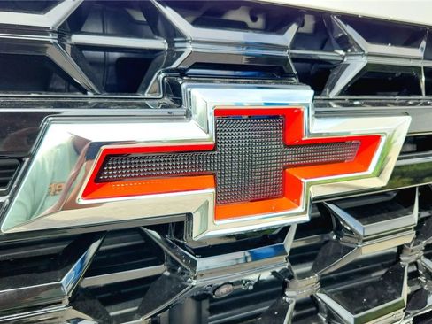 New 2026 Chevrolet Silverado 2500 ZR2 image 20