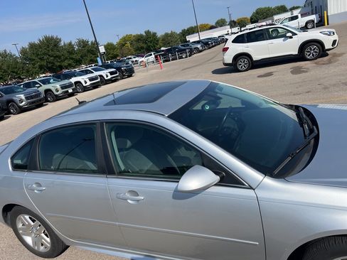 Used 2013 Chevrolet Impala LT w/ LT Sunroof Package image 60