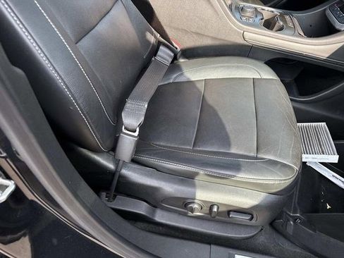 Used 2020 GMC Acadia SLT w/ Driver Alert Package II image 10