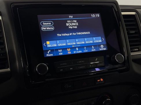 Used 2024 Nissan Frontier SV RWD image 19