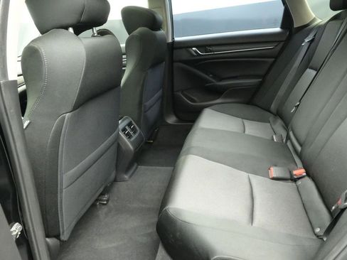 Used 2018 Honda Accord EX image 15