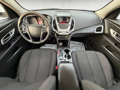 Used 2017 GMC Terrain SLE image 9