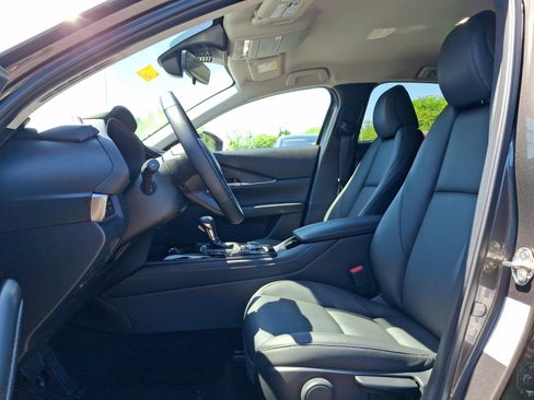 Certified 2025 MAZDA CX-30 AWD 2.5 S w/ Select Sport Pkg image 14