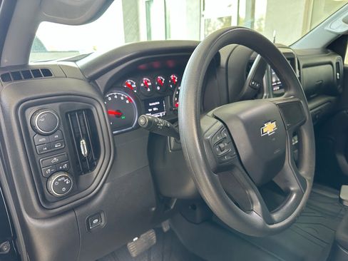 Used 2025 Chevrolet Silverado 1500 Custom w/ Turbomax Blackout Package image 21