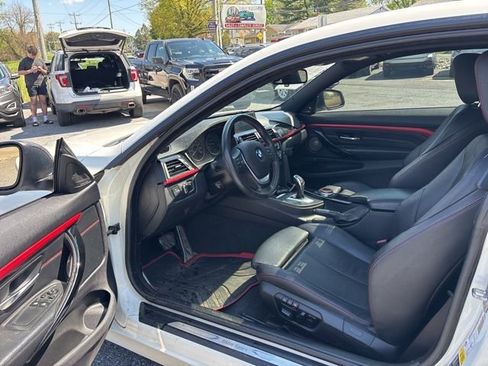 Used 2014 BMW 428i xDrive Coupe AWD/4WD image 12
