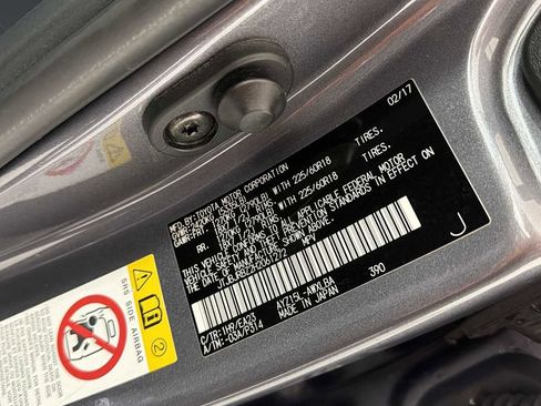 Used 2017 Lexus NX 300h AWD w/ Premium Package image 11