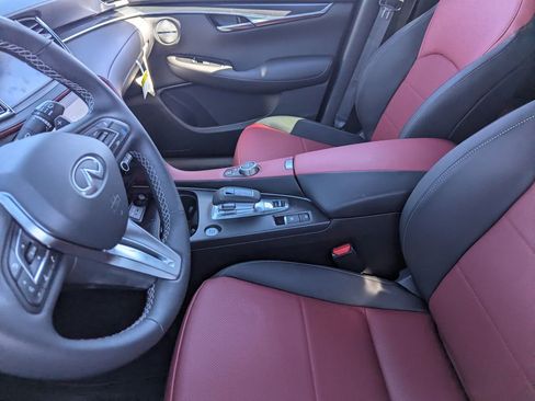 Certified 2025 INFINITI QX50 Sport AWD/4WD image 19