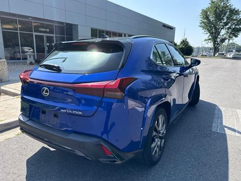 Used 2024 Lexus UX 250h F Sport AWD/4WD image 7