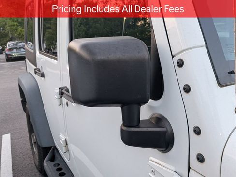 Used 2015 Jeep Wrangler Unlimited Sport w/ Quick Order Package 23S AWD/4WD image 9
