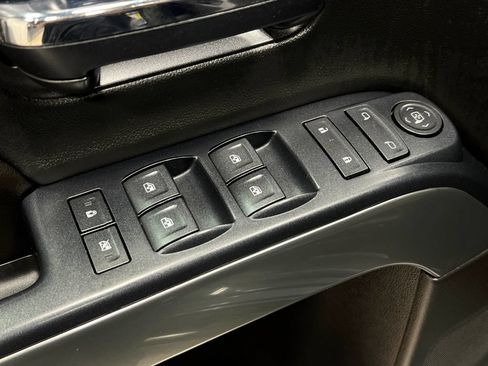 Used 2017 Chevrolet Silverado 1500 LT w/ All Star Edition AWD/4WD image 15