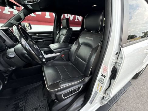 Used 2021 RAM 1500 Laramie w/ Sport Appearance Package AWD/4WD image 11