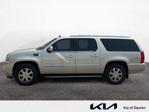 Used 2008 Cadillac Escalade ESV AWD image 2