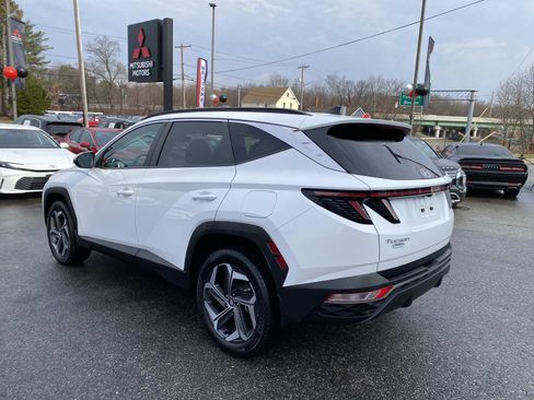 Used 2023 Hyundai Tucson SEL w/ Convenience Package image 3