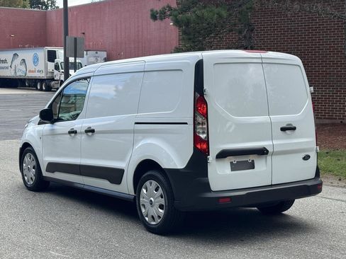 Used 2022 Ford Transit Connect XL FWD image 4