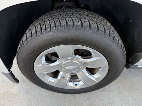 Used 2015 Chevrolet Tahoe LTZ AWD/4WD image 52