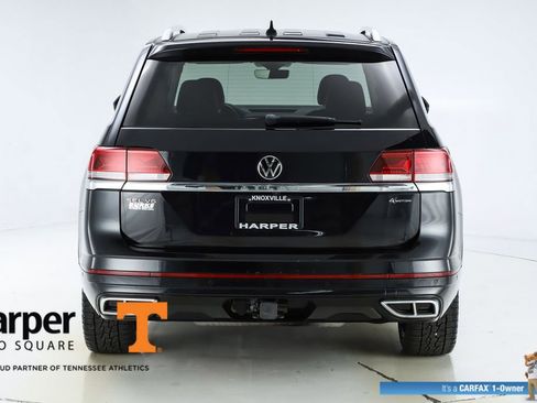 Used 2023 Volkswagen Atlas SEL Premium image 8