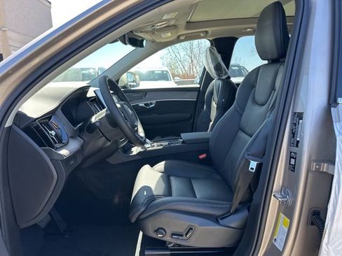 New 2026 Volvo XC90 B6 Ultra image 14