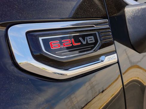 Used 2023 GMC Sierra 1500 Denali w/ Denali Reserve Package AWD/4WD image 11