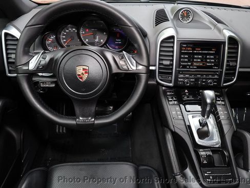 Used 2014 Porsche Cayenne Diesel image 8