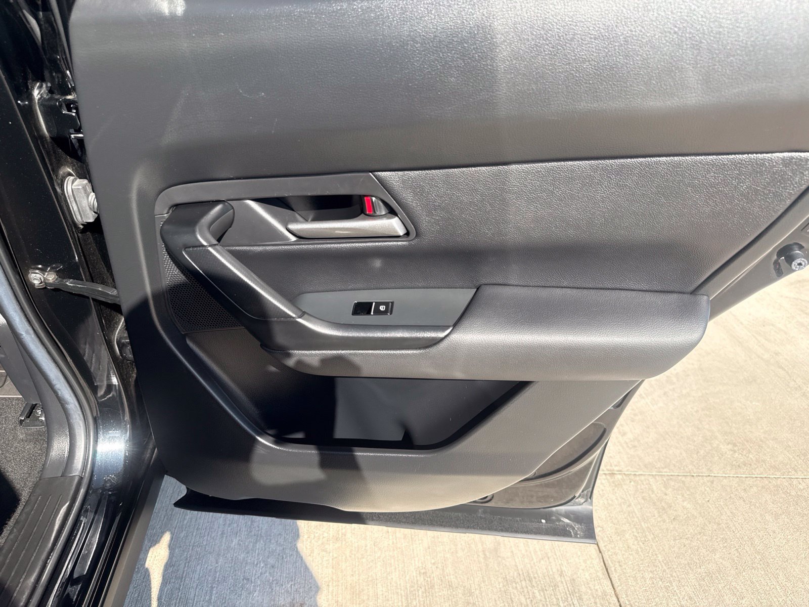 Certified 2026 MAZDA CX-50 AWD 2.5 S w/ Cargo Package image 24