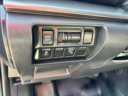 Used 2018 Subaru Crosstrek 2.0i Limited AWD/4WD image 27